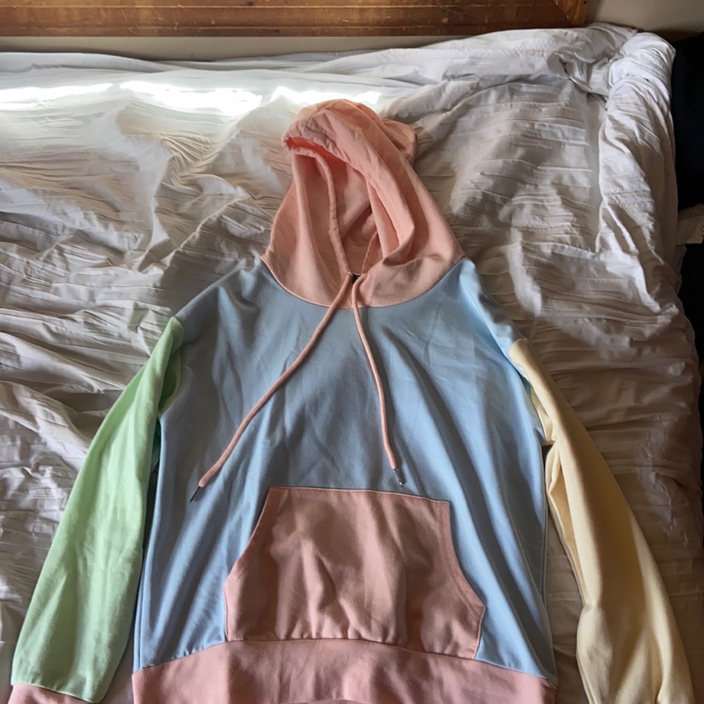 Sweatshirt Women’s small